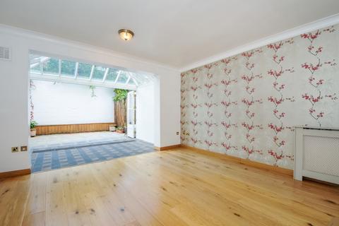 3 bedroom house to rent, Compton Avenue London N1