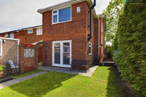 3 bedroom detached house for sale, Wheatear Drive, Redcar