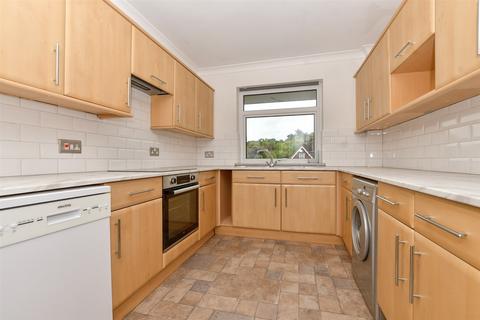 2 bedroom flat for sale, Copperfield Court, Leatherhead, Surrey