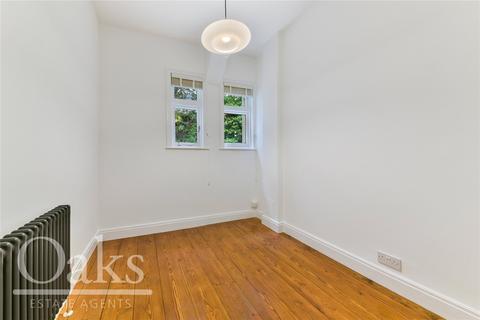 2 bedroom apartment to rent, Palace Road, Tulse Hill