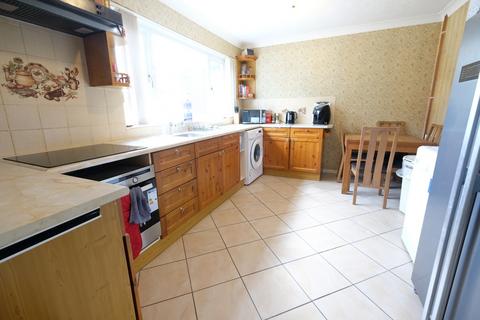 2 bedroom end of terrace house for sale, Honeywood Close, Totton SO40