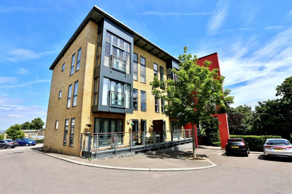 Park Lane, Waterstone Park... 2 bed apartment - £1,600 pcm (£369 pw)