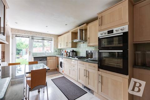 4 bedroom detached house for sale, Chuzzlewit Drive, Newlands Spring, Essex, CM1