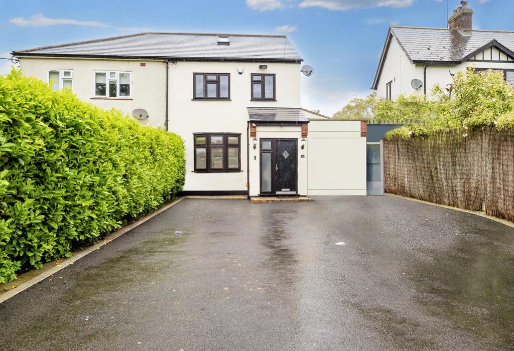 Church Road, Kelvedon Hatch... 5 bed semidetached house for sale £