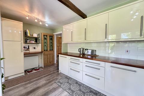 Little Knowle Chiddingly Road, Horam, Heathfield, TN21 0JH