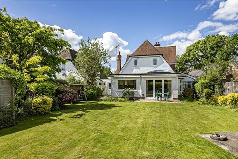6 Chestnut Drive, Englefield Green, Egham, TW20 0BJ
