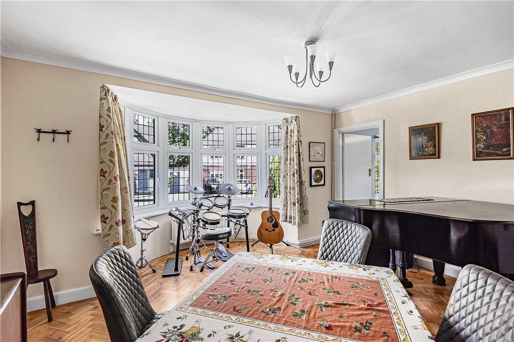 Family/Music Room