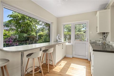 6 Chestnut Drive, Englefield Green, Egham, TW20 0BJ