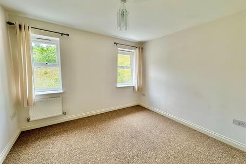 2 bedroom flat for sale, Darwin Crescent, Torquay, TQ2 7FN