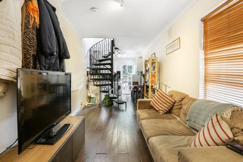 1 bedroom apartment to rent, Wandsworth Road, Clapham Park SW8