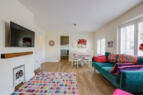 2 bedroom flat for sale, 12 Britway Court, Britway Road, Dinas Powys, V Of G. CF64 4AL