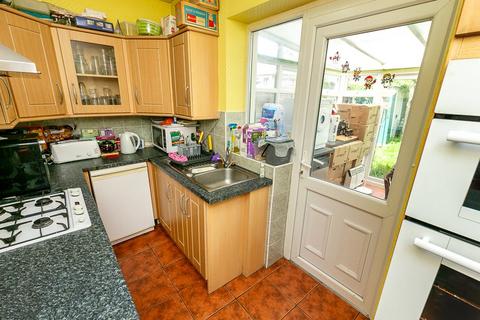 3 bedroom end of terrace house for sale, Downham Way, BROMLEY, Kent, BR1