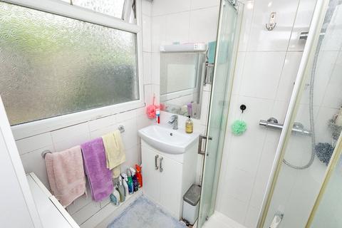 153 Downham Way, Bromley, BR1 5NZ