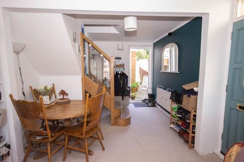 2 bedroom semi-detached house for sale, Gunville Road, Carisbrooke