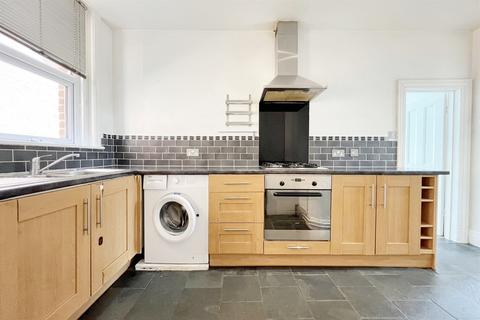 52a Leaphill Road, Bournemouth, BH7 6LU