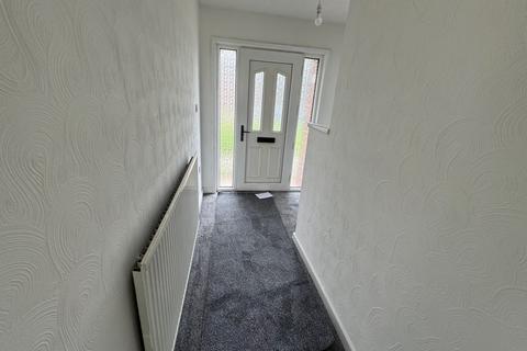3 bedroom semi-detached house to rent, Green Lane, Dodworth