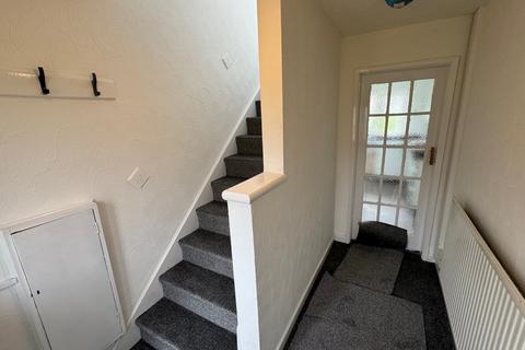 3 bedroom semi-detached house to rent, Green Lane, Dodworth