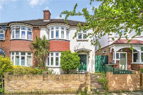 3 bedroom semi-detached house to rent, Cricklade Avenue, London, SW2