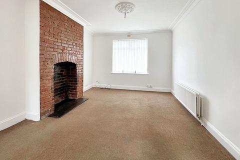 2 bedroom terraced house for sale, West Avenue, Forest Hall, Newcastle upon Tyne, Tyne and Wear, NE12 9HB