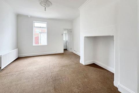 2 bedroom terraced house for sale, West Avenue, Forest Hall, Newcastle upon Tyne, Tyne and Wear, NE12 9HB