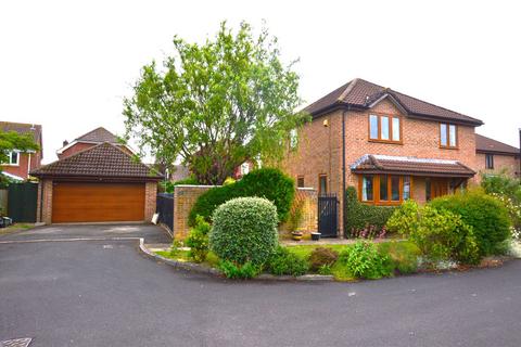 4 bedroom detached house for sale, Woodfield Close, Burnham-on-Sea, TA8