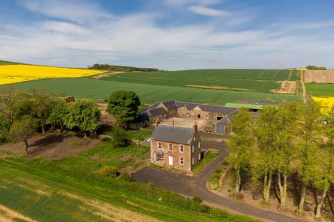 4 bedroom detached house for sale, Roxburghshire, TD5 7PL