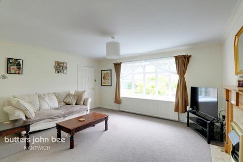 3 bedroom detached house for sale, St Chads Close, Nantwich