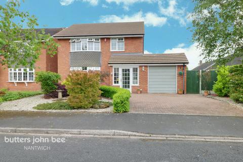 3 bedroom detached house for sale, St Chads Close, Nantwich