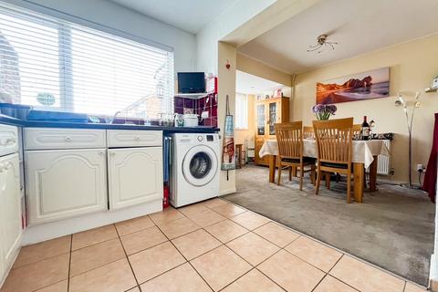 40 Bevington Close, Patchway, Bristol, BS34 5NP