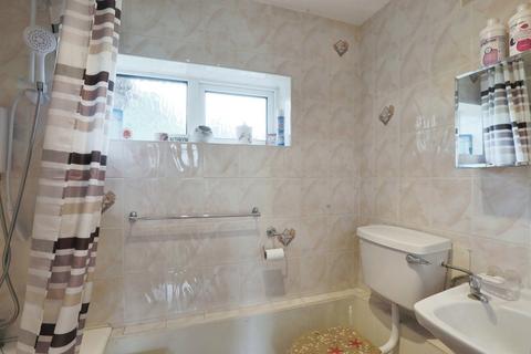 15 Spion Kop, Pinvin, Pershore, WR10 2EP