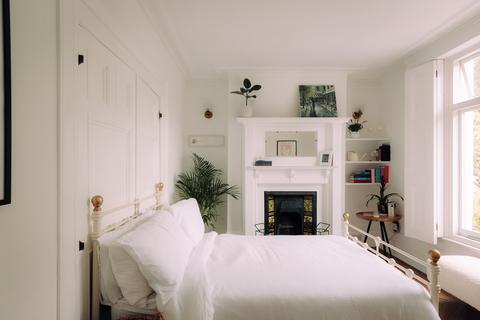 54 Red Lion Lane, London, SE18 4LE