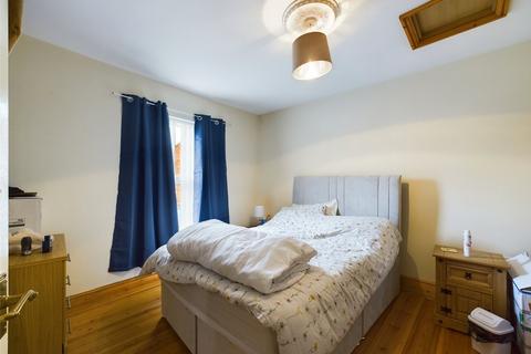 332 Barton Street, Gloucester, GL1 4JJ