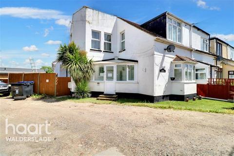 5 bedroom end of terrace house to rent, Eastchurch Road, Minster on Sea, ME12