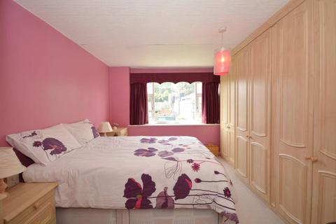 4 bedroom bungalow for sale, Beech Lees, Farsley, Pudsey, West Yorkshire