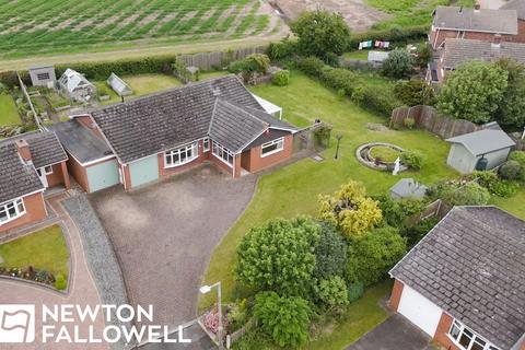 3 bedroom bungalow for sale, Two Acres, Blyth S81
