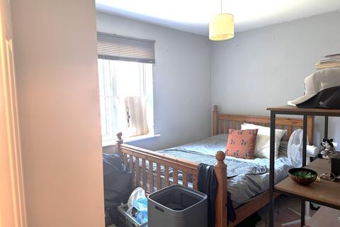 1 bedroom apartment to rent, Farnburn Avenue, Slough, Berkshire, SL1