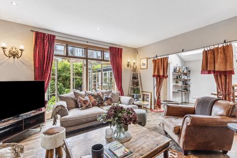 4 bedroom detached house for sale, Queens Road, London, SW14
