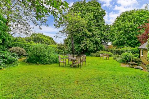 4 bedroom detached house for sale, Crowborough Hill, Crowborough, East Sussex