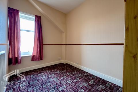 2 bedroom flat to rent, St. Andrews Road South, Lytham St. Annes, Lancashire