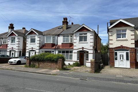 3 bedroom semi-detached house for sale, Eastbourne BN22