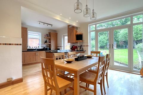 3 bedroom detached house for sale, Minster Road, Bromley BR1