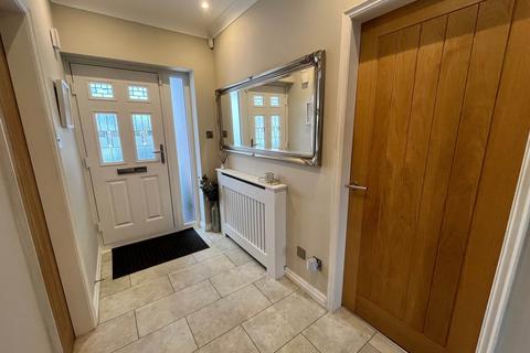 20 Arkle Drive, Chadderton, Oldham, OL9 0ND