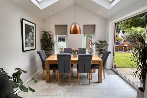 20 Arkle Drive, Chadderton, Oldham, OL9 0ND