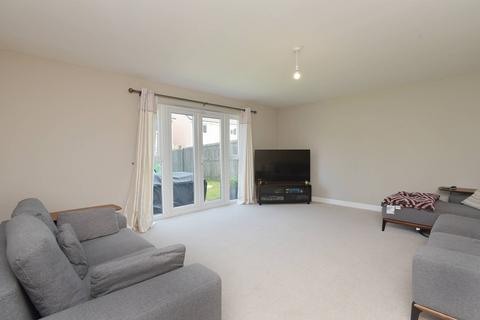 9 Eilston Drive, Kirkliston, EH29 9FN