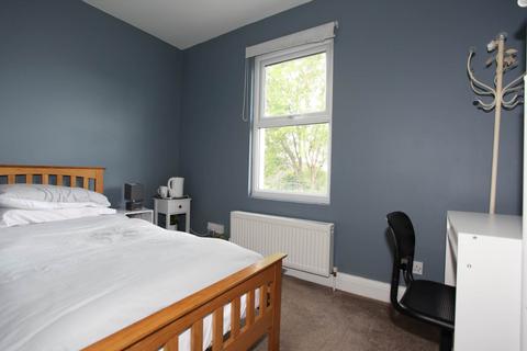 56 Hatfield Road, Potters Bar, EN6 1HT