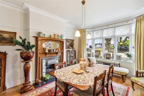 64 Westmoreland Road, London, SW13 9RY