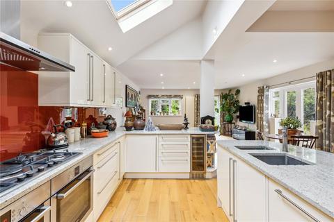 64 Westmoreland Road, London, SW13 9RY