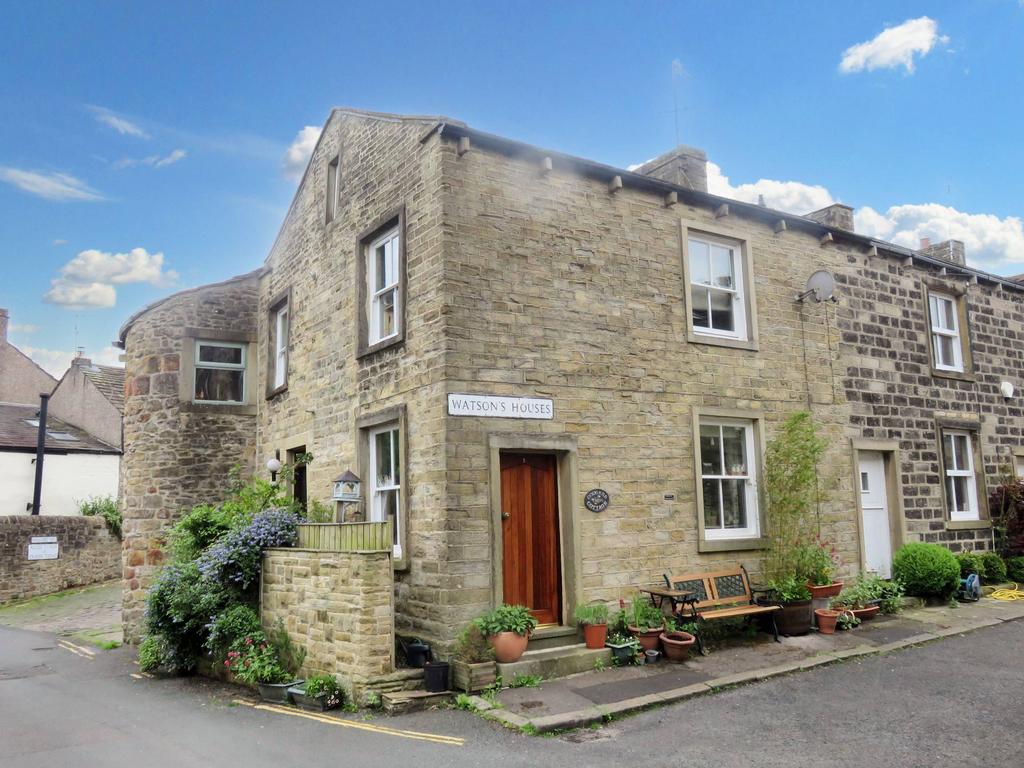 Watsons Houses, Skipton BD23 2 bed end of terrace house for sale £199,950