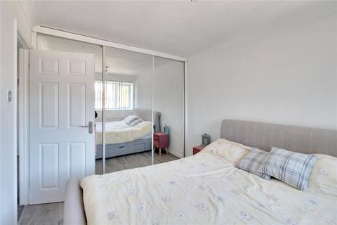 16 Fairways, Norwich, NR6 5PN