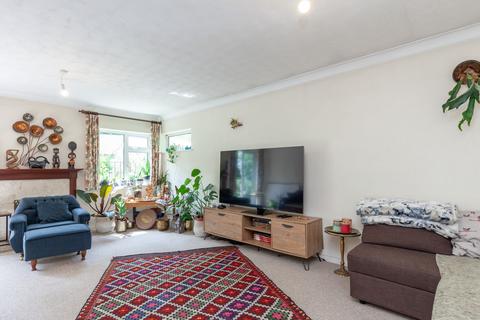 5 bedroom detached bungalow for sale, Finch Close, Headington, OX3